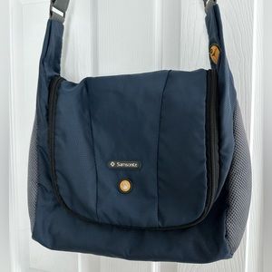 Samsonite travel shoulder bad blue/grey many pockets full zip closure messenger
